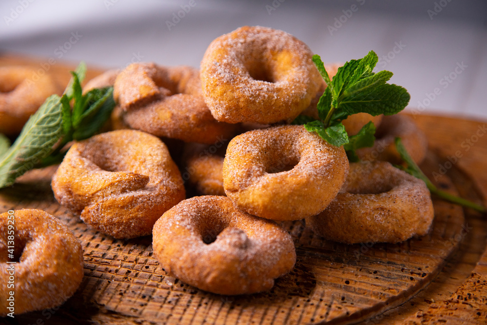 Roscos de vino traditional spanish recipe. Roscos de vino traditional spanish recipe.