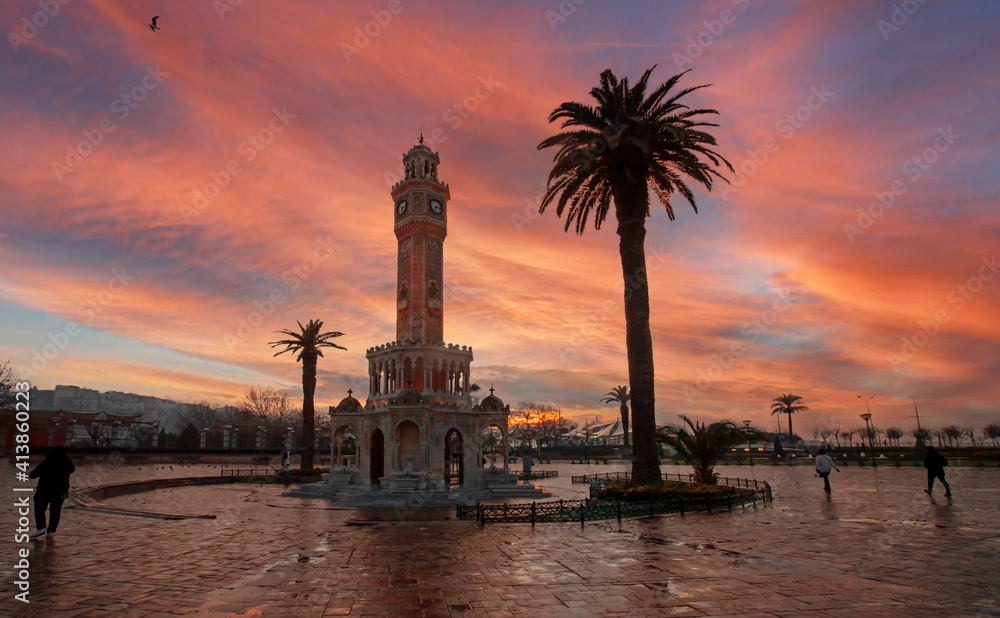 Fototapeta premium Izmir, Turkey - January 28 2021: In view of Izmir City Clock Tower. Tower is the symbol of Izmir in Turkey