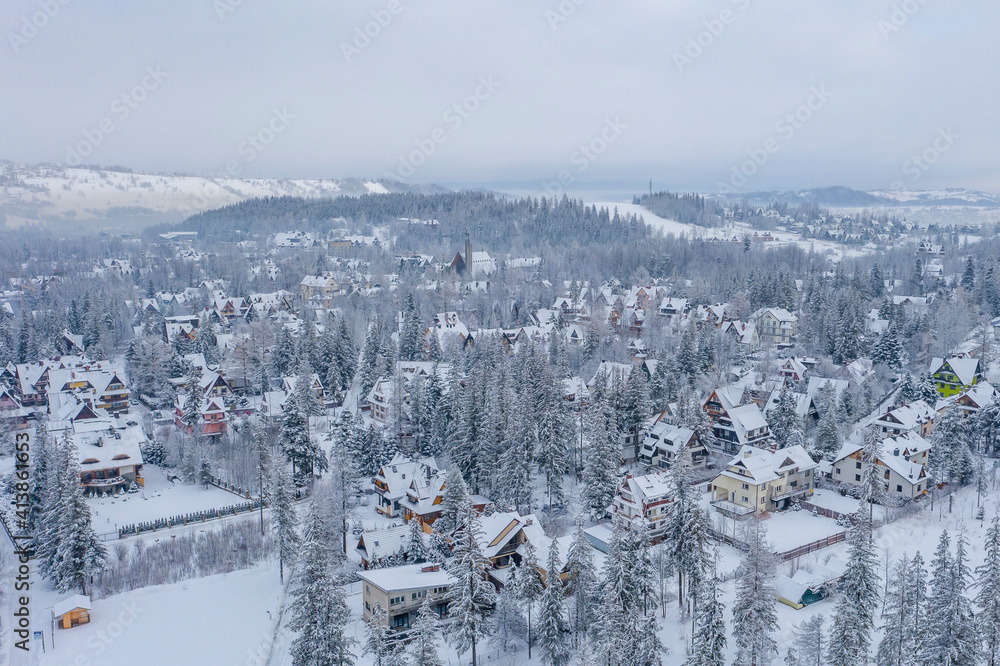 Panorama miasta Zakopane z drona