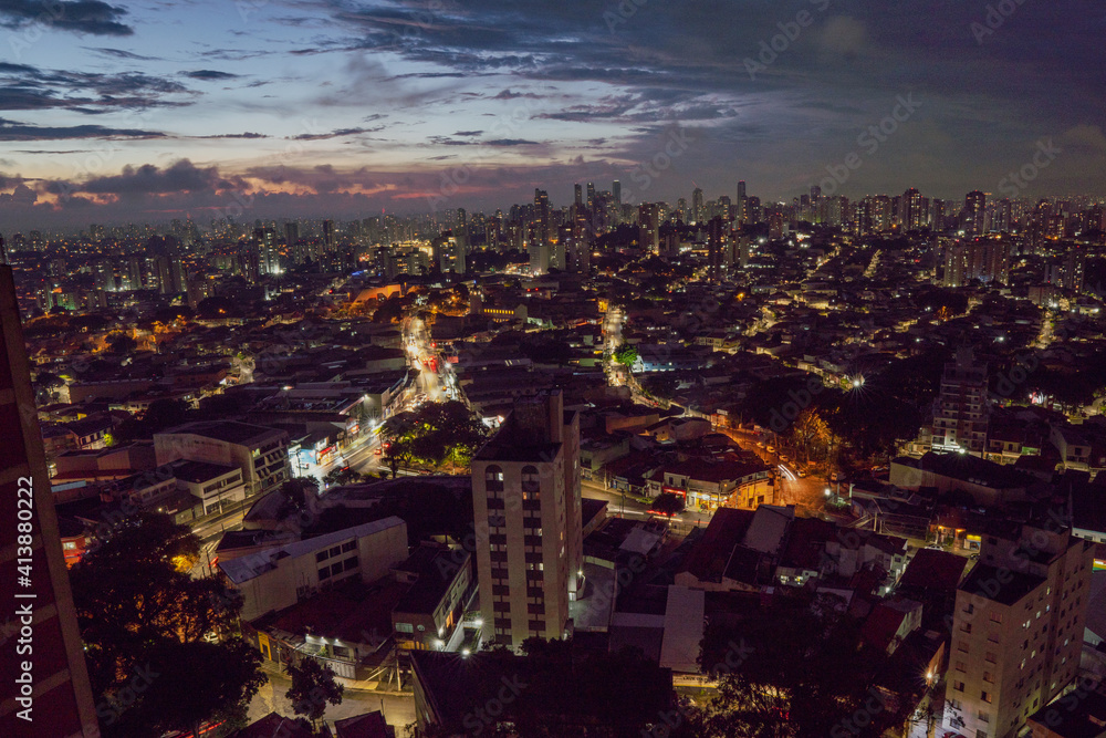 Obraz premium Sunset in São Paulo, Brazil, metropolis 