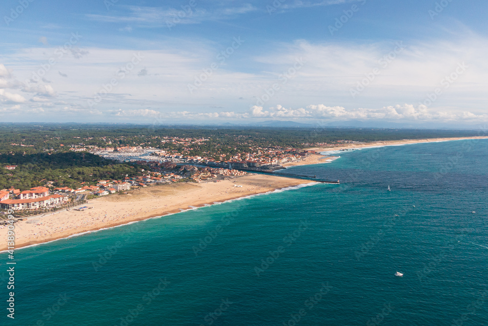 Φωτογραφία Aerial view of Hossegor and Capbreton surf spots, landes, france