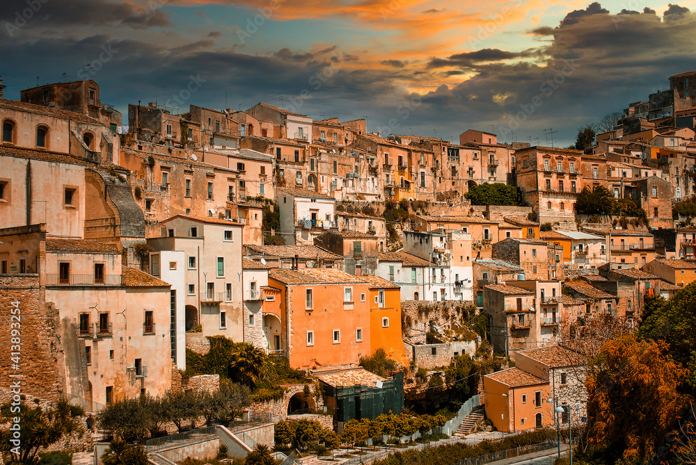 Obraz premium Overview of the city of Ragusa