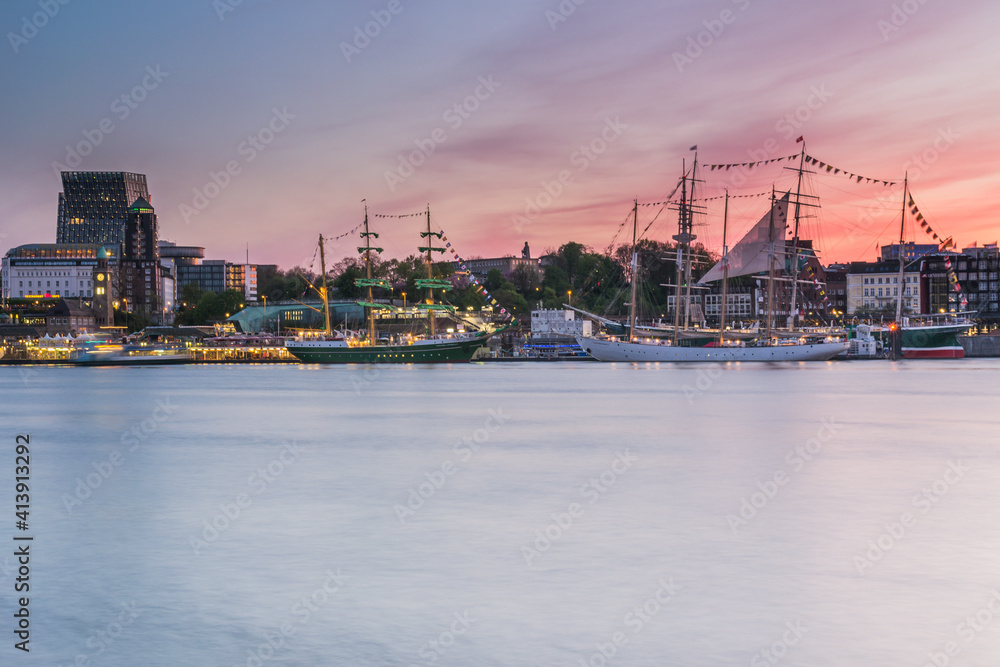 Hafengeburtstag Hamburg - Morgenstimmung