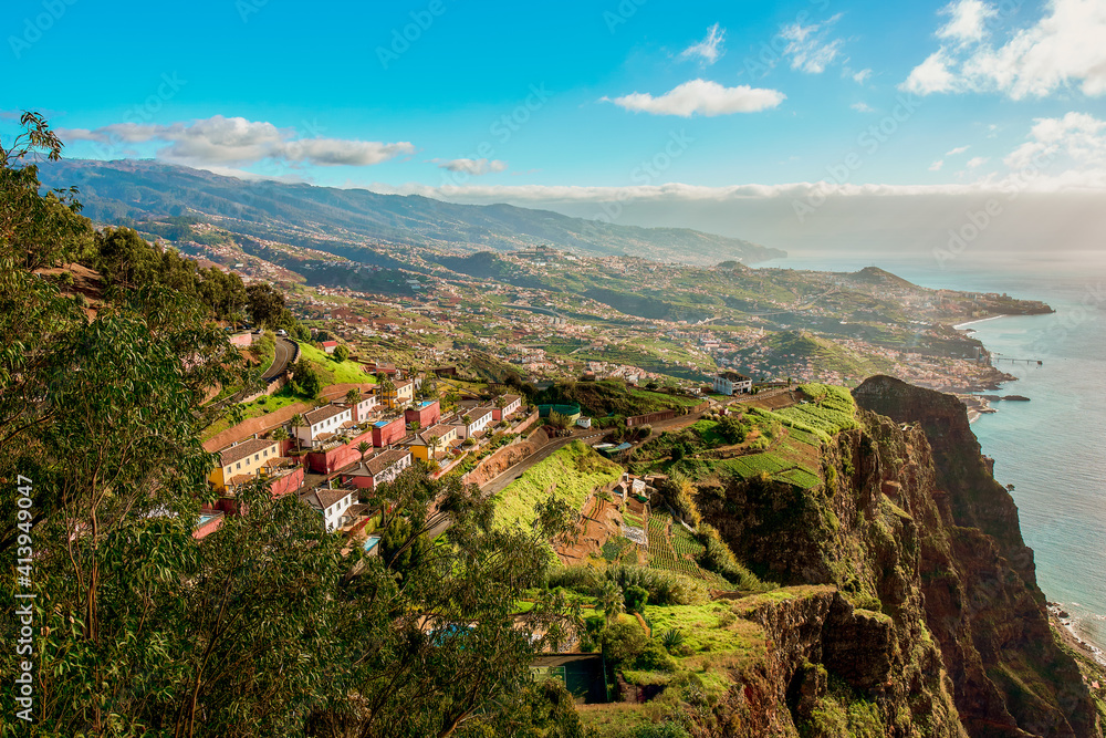Naklejka premium malerische südamerikanische Küstenlandschaft