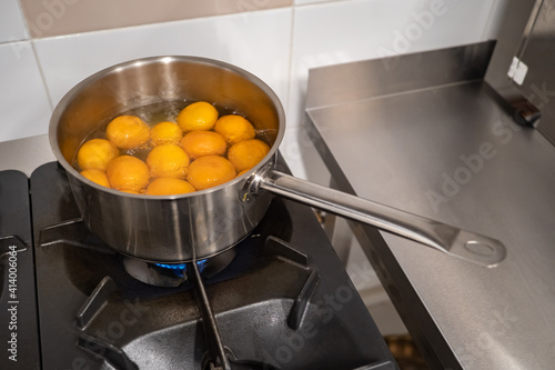 Preparation of mandarins in...