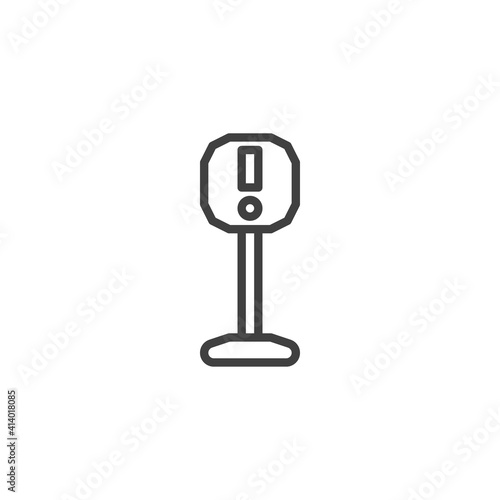 Attention sign line icon. linear style sign for mobile concept and web design. Caution alert, exclamation mark outline vector icon. Symbol, logo illustration. Vector graphics