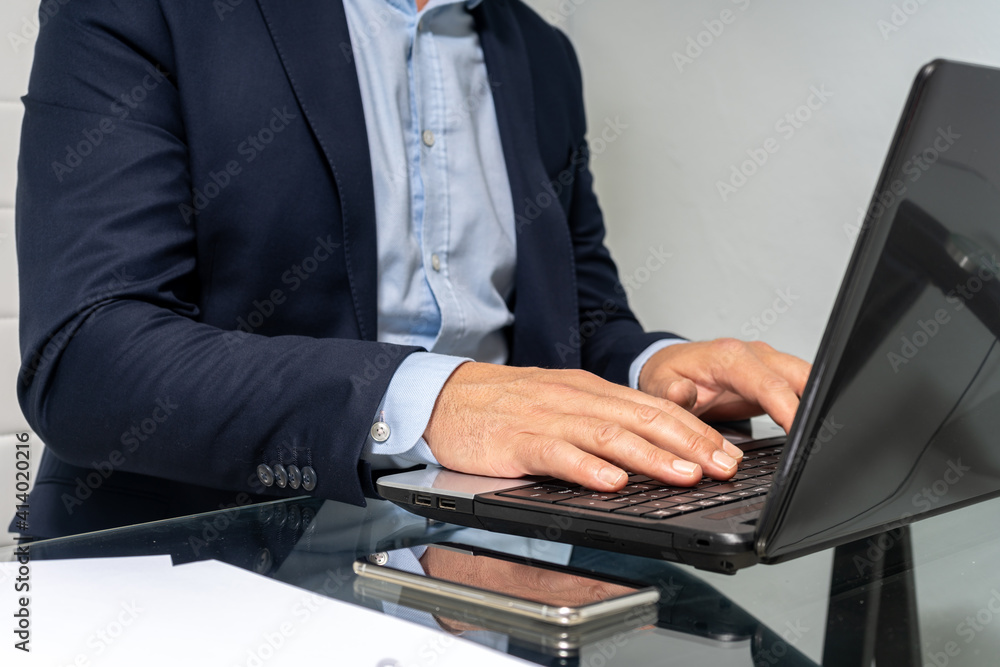 businessman working on laptop computer businessman working on laptop computer