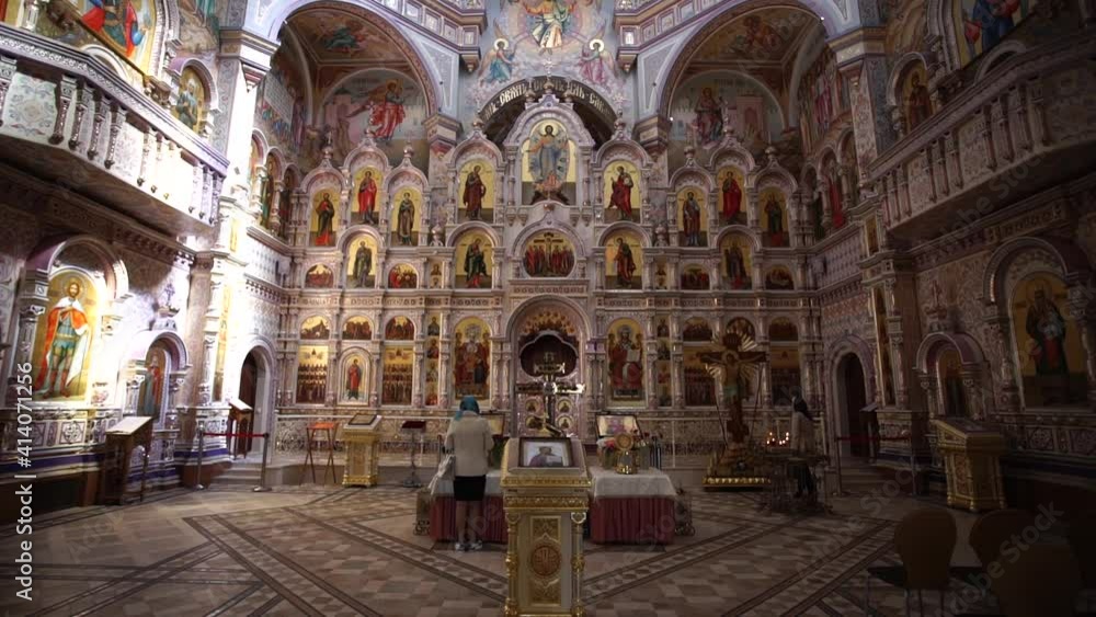 Many ancient icons and a beautiful and large-scale dome of the Church of All Saints in Minsk. Many ancient icons and a beautiful and large-scale dome of the Church of All Saints in Minsk.