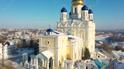 Aerial video panorama of the ancient Russian city of Yelets and Ascension Cathedral on a frosty winter day
