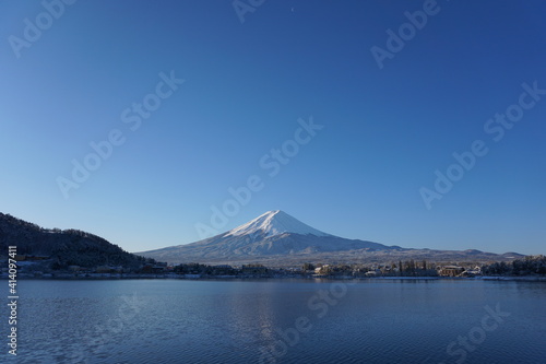 河口湖と富士山