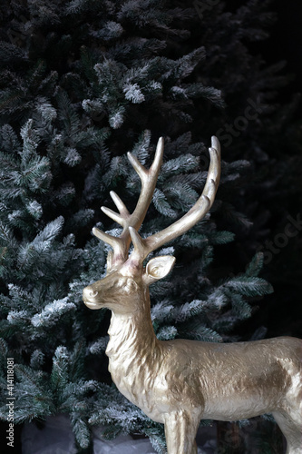 Dekoracja świąteczna z jeleniem 