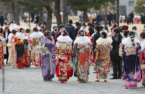 晴れ着姿の女性（成人式のイメージ）