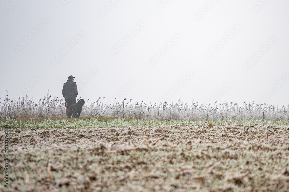 Obraz premium Schäfer mit Hund