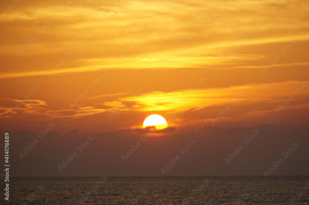 Sunset Gold Cádiz