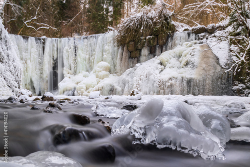 Allgäu - Wasserfall - Gerats - Schnee - Eis - malerisch  photo