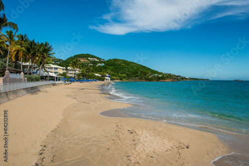 Fototapeta Naklejka Na Ścianę i Meble -  Marriott's Frenchman's Reef & Morning Star Beach Resort, Morningstar Beach, St. Thomas, US Virgin Islands.