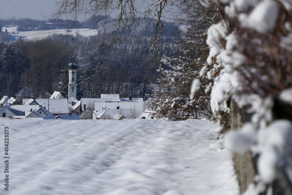 bayrisches Dorf im Winter