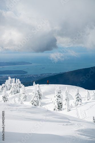Vancouver Seymour ski resort in the mountains © Jakub