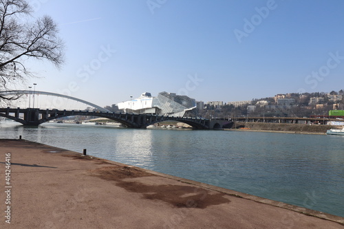 Le musée des confluences le long du fleuve Rhône vu de l'extérieur, ville de Lyon, département du Rhône, France