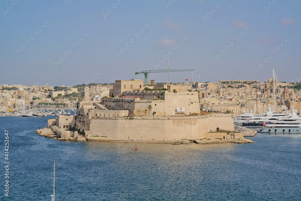 Fototapeta premium Malta - Valletta Maltese as Il-Belt is the capital of Malta and one of its local councils. It is the co-archbishopric of the Archdiocese of Malta. It has a population of 6315 people.