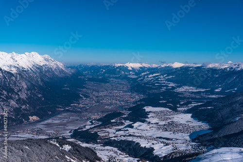 Blick auf Innsbruck im Winter