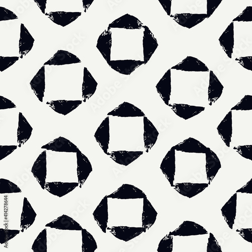 Paint brush strokes seamless pattern. Freehand grunge design minimal background. Squares, diamonds mosaic ornament