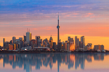 Crédence de cuisine Toronto Lever de soleil reflété sur Toronto  © jaime