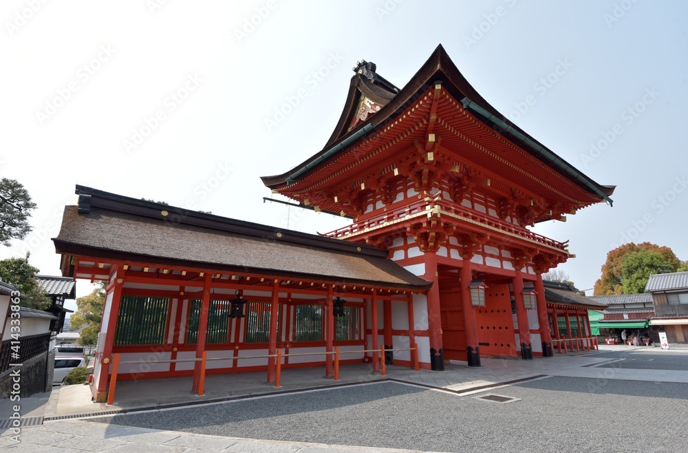 伏見稲荷大社　楼門　京都市伏見区