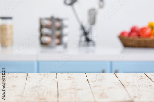 Empty rustic wooden tableto...