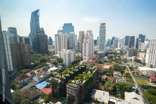 Bird's-eye view of many buildings in Bangkok  © Tony Ruji