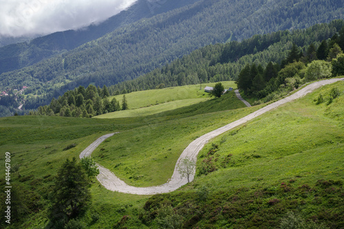 Winding mountainside road in Italy © Dmytro Surkov