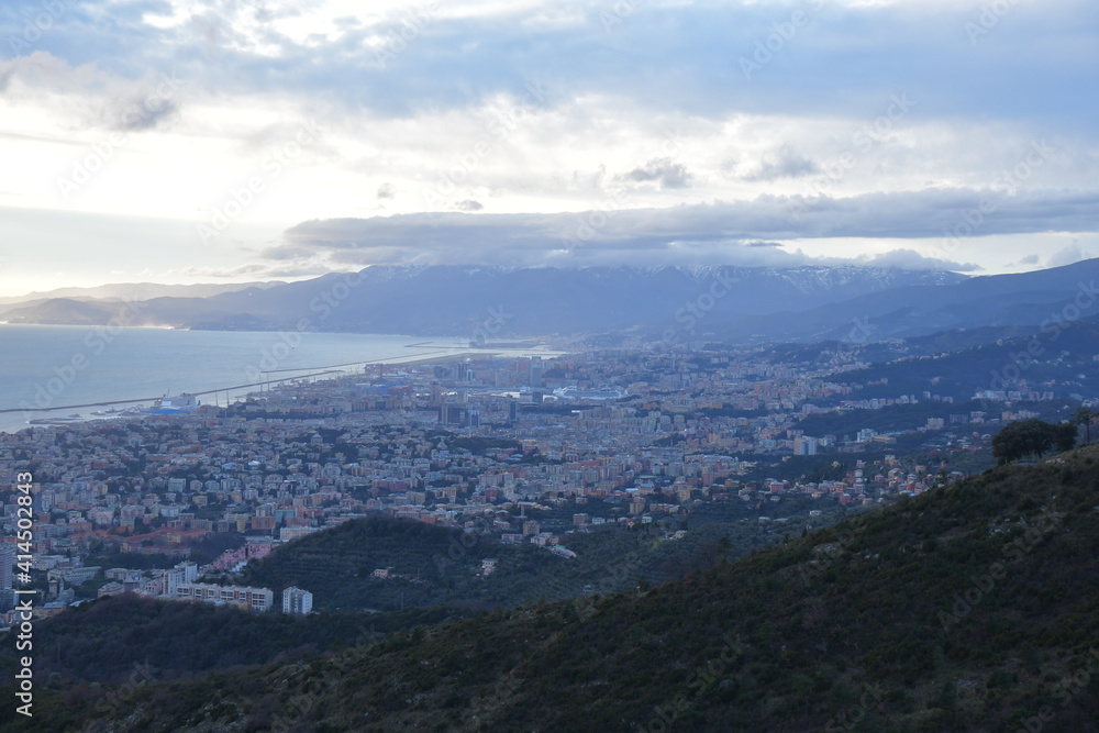 Genova Genova