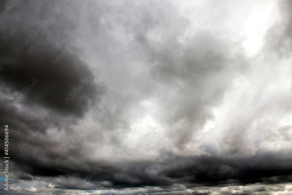 gray clouds in the sky gray clouds in the sky