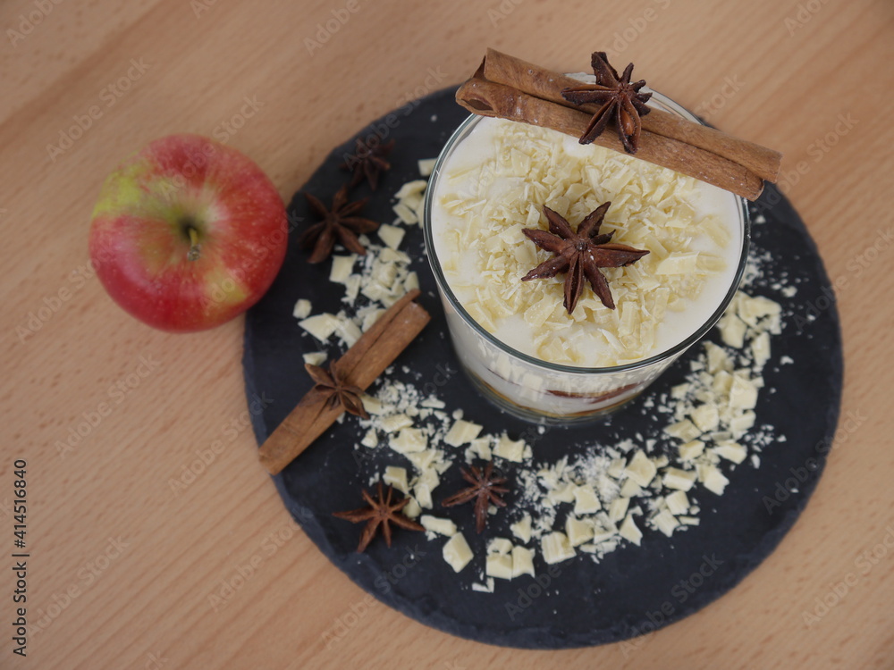 Mousse mit Zimt Mousse mit Zimt