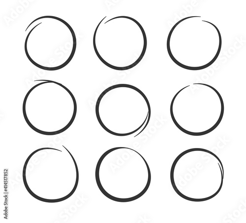 Collection of hand drawn black highlight circle. Highlighter marks, strokes. Design elements isolated on white background.