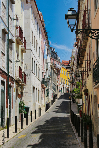 Fototapeta Naklejka Na Ścianę i Meble -  Calles de Lisboa, Barrio Alto.