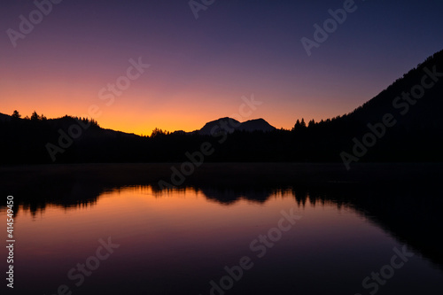 Europe, Germany, Bavaria, Ramsau bei Berchtesgaden, Lake Hintersee in Early Morning Light