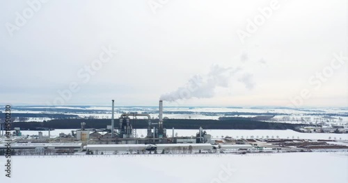 Umweltabgabe CO2 Steuer Ökosteuer Fabrik zur Laminat Herstellung Produktion Gewerbe photo