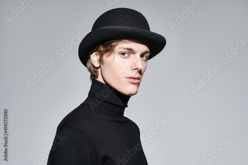 Billede på lærred gentleman in a bowler hat