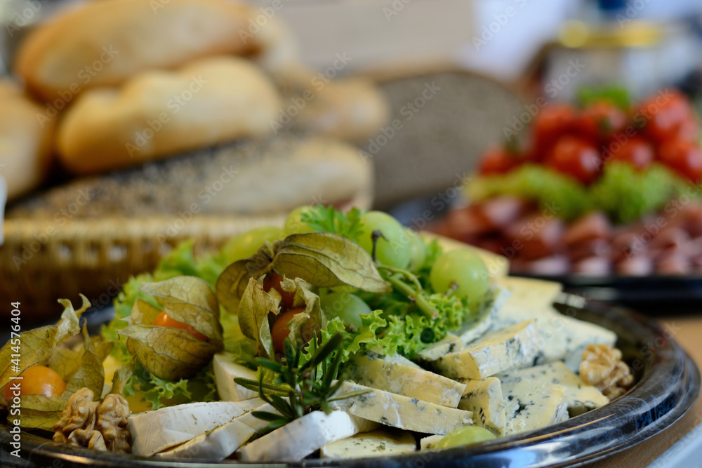 Delicious Cheese Plate Delicious Cheese Plate