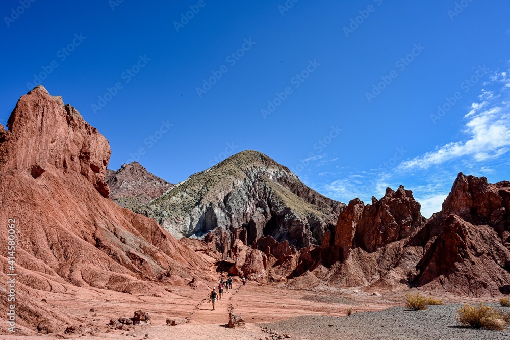 Fototapeta premium Arcoíris en el desierto