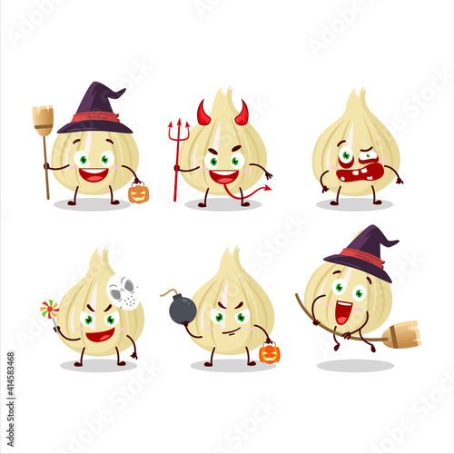 Halloween expression emoticons with cartoon character of new garlic