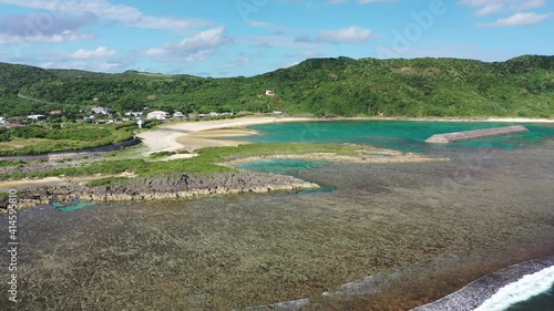 2021年 2月 日本 沖縄県 離島 与那国島 東崎 西崎 最西端 日本最西端 クブラバリ  灯台  晴天 海 自然 港 珊瑚 島 自然 綺麗 美しい ドローン Dr.コトー 診療所 志木那島  夕日 青 軍艦岩 立岩 
japan okinawa yonaguni island ocean nature sea beautiful dorone shikinajima  photo