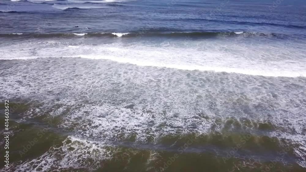 Pacific Ocean full of waves and white foam, Hawaii, Oahu Pacific Ocean full of waves and white foam, Hawaii, Oahu