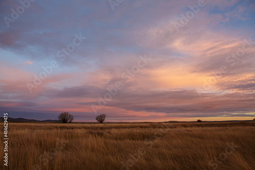 Obraz na płótnie Atardecer en la Laguna de Gallocanta w salonie