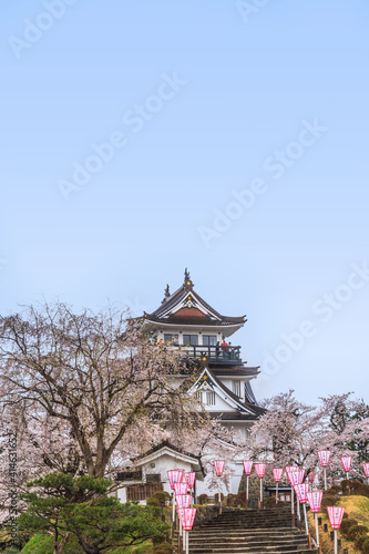 Obraz na płótnie 春の横手城の風景 w salonie
