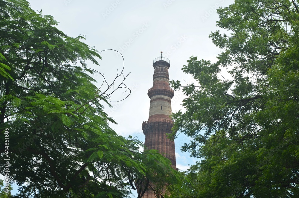 Fototapeta premium Qutub Minar, UNESCO World Heritage site in New Delhi,india