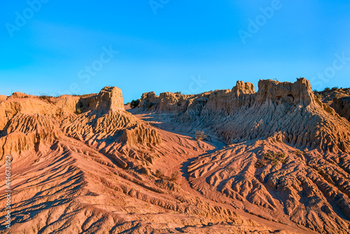 Canvas-taulu Clear day at Mungo national park in australia