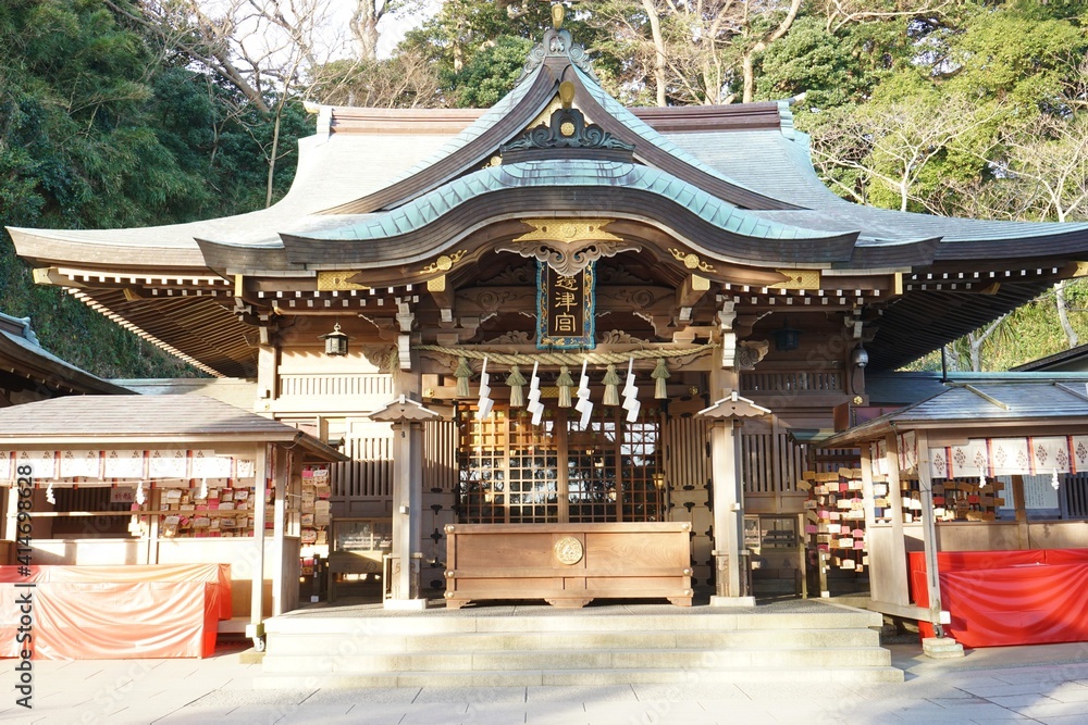 Main pavilion at Enoshima Shrine (Hetsunomiya) in Kanagawa prefecture, Japan - 江島神社 社殿 神奈川県 日本 Main pavilion at Enoshima Shrine (Hetsunomiya) in Kanagawa prefecture, Japan - 江島神社 社殿 神奈川県 日本