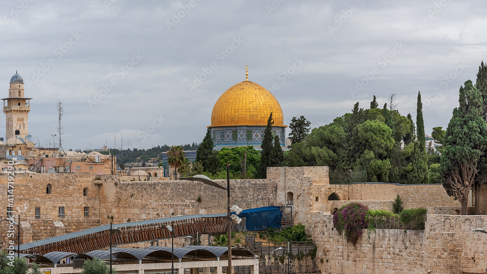 Dome of the Rock, an Islamic shrine located on the Temple Mount in the Old City of Jerusalem